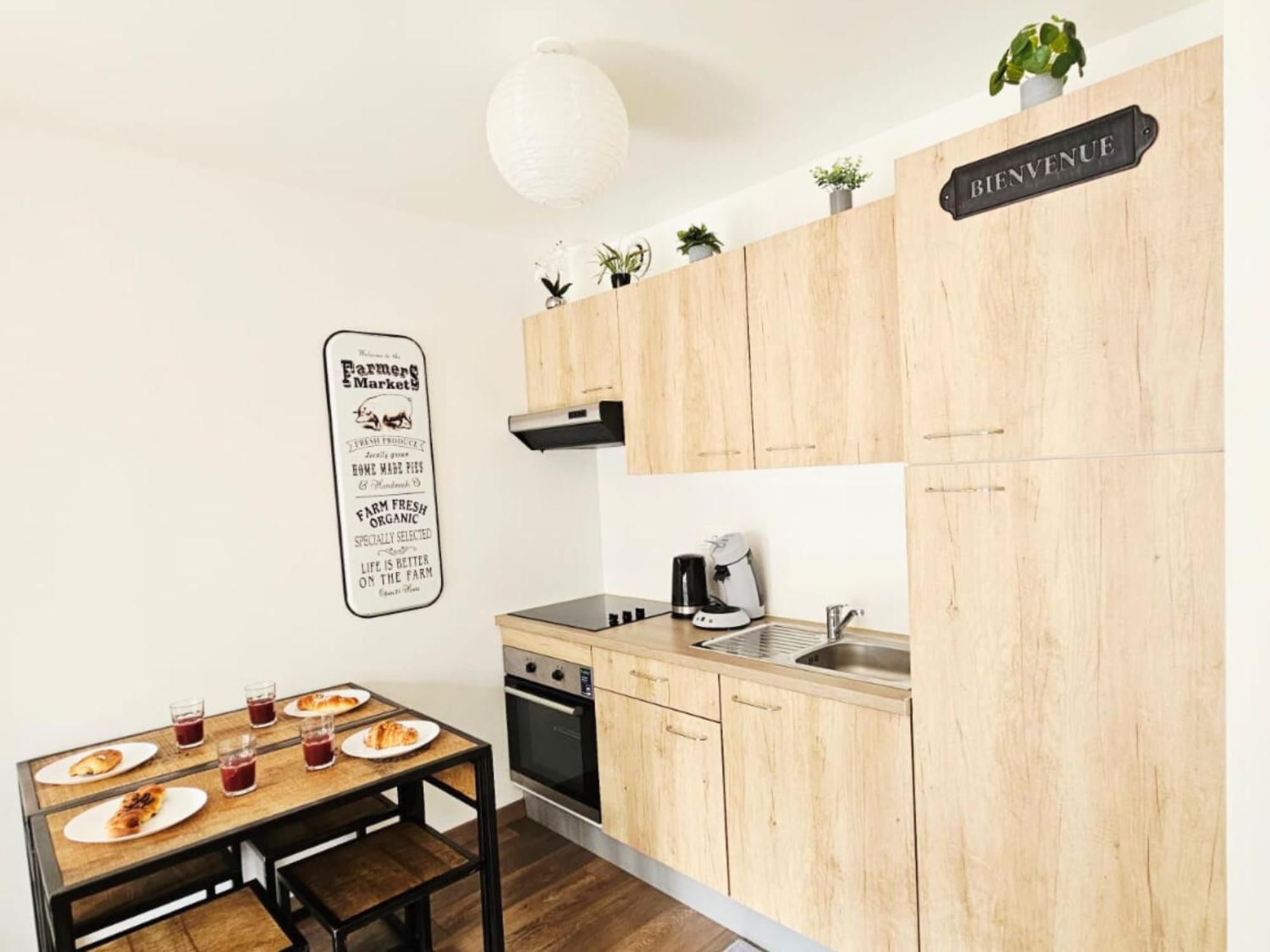 Passage Secret - Ideal Pro, Couples, Familles & Amis - Le Calme En Hypercentre - Wifi Haut Debit - Netflix - Machine A Laver - Gare, Cathedrale, Commerces, Restaurants & Transports En Commun A Moins De 10 Minutes A Pied 兰斯 外观 照片