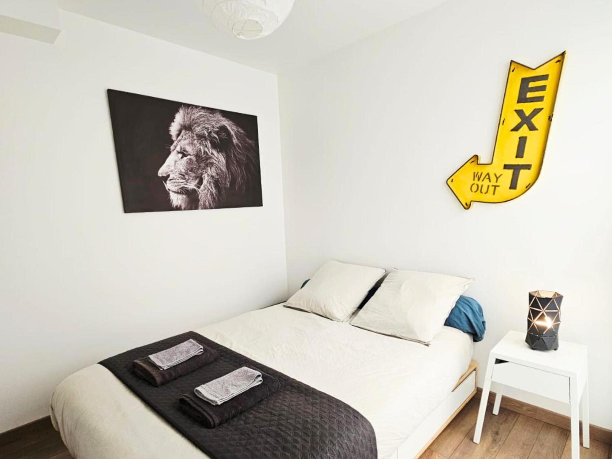 Passage Secret - Ideal Pro, Couples, Familles & Amis - Le Calme En Hypercentre - Wifi Haut Debit - Netflix - Machine A Laver - Gare, Cathedrale, Commerces, Restaurants & Transports En Commun A Moins De 10 Minutes A Pied 兰斯 外观 照片