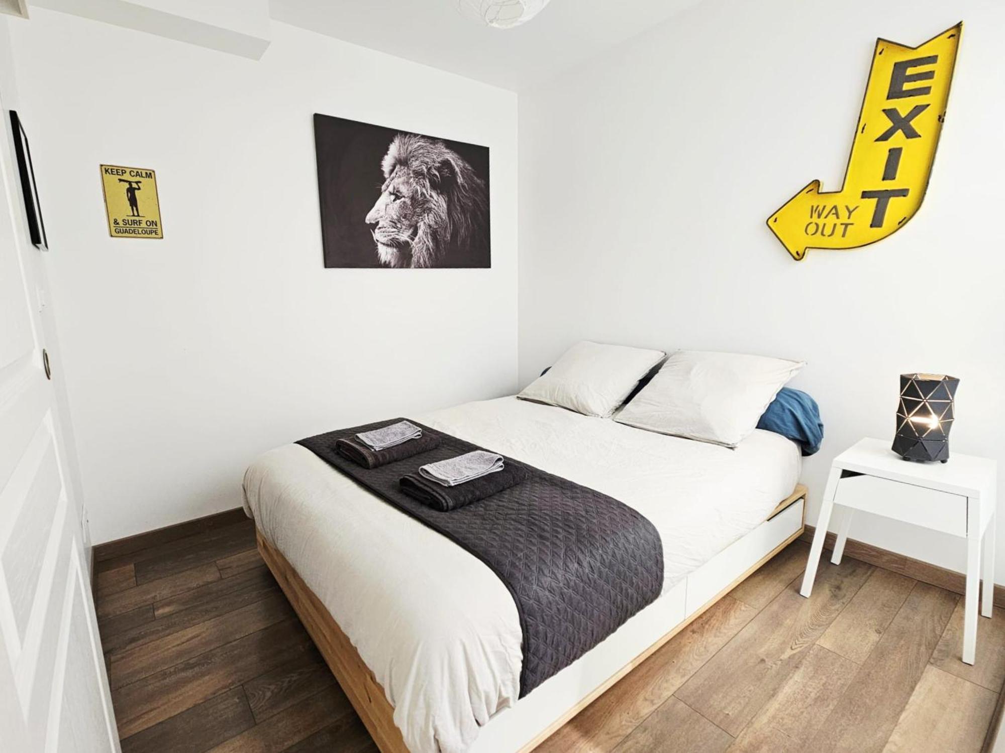 Passage Secret - Ideal Pro, Couples, Familles & Amis - Le Calme En Hypercentre - Wifi Haut Debit - Netflix - Machine A Laver - Gare, Cathedrale, Commerces, Restaurants & Transports En Commun A Moins De 10 Minutes A Pied 兰斯 外观 照片