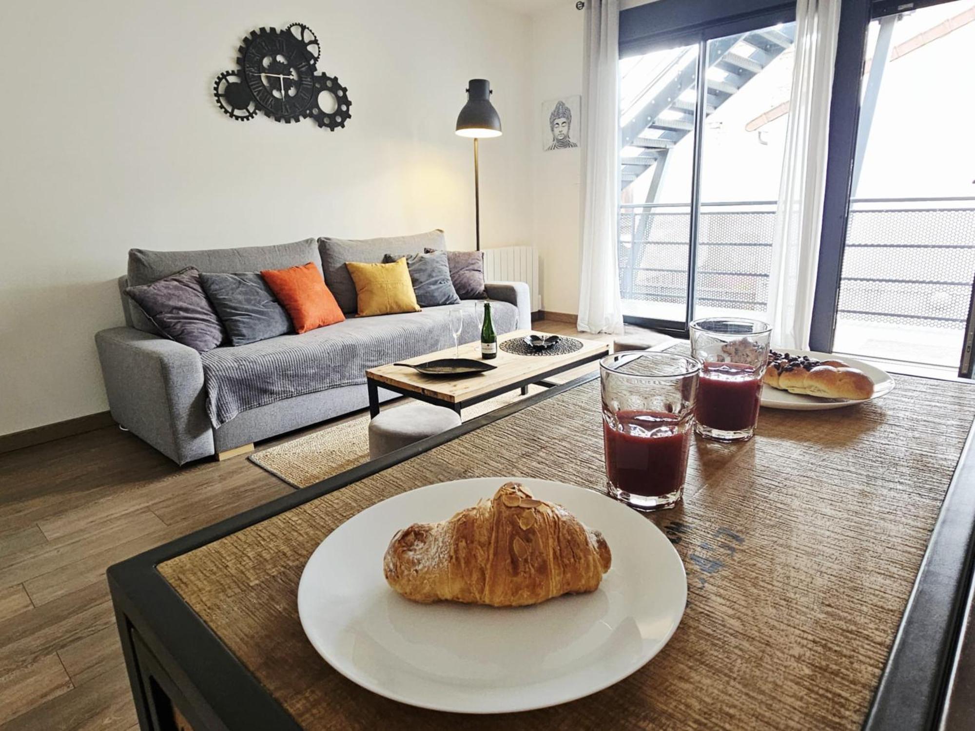 Passage Secret - Ideal Pro, Couples, Familles & Amis - Le Calme En Hypercentre - Wifi Haut Debit - Netflix - Machine A Laver - Gare, Cathedrale, Commerces, Restaurants & Transports En Commun A Moins De 10 Minutes A Pied 兰斯 外观 照片